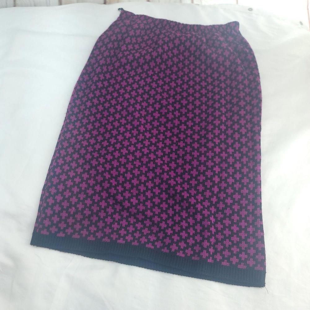Vintage Lauren Steele Fuschia Black Knit Knee Length Pull On A-line Medium Skirt